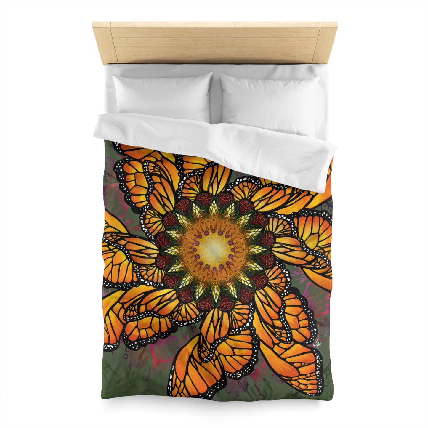 Pacio, Adam - Monarch Butterfly Mandala - Microfiber Duvet Cover